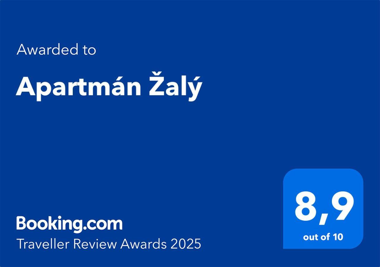 Apartman Zaly Benecko Exterior foto
